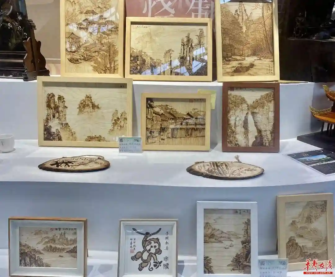 非遗“潮”这儿看 | 湖南指尖非遗，“圈粉”海外“老铁”