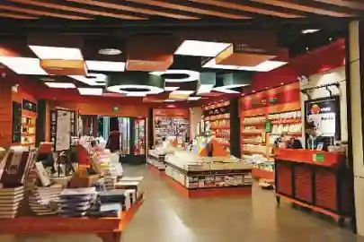 玩儿个痛快让人忘记年龄的快乐之地