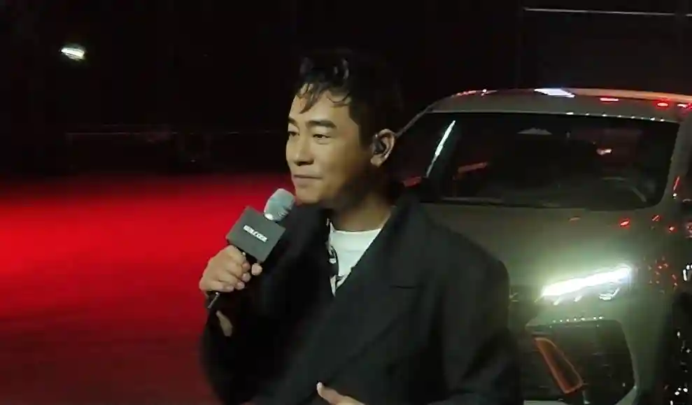 陈小春《算你狠》唱响株洲赛车场：想带给观众青春的力量